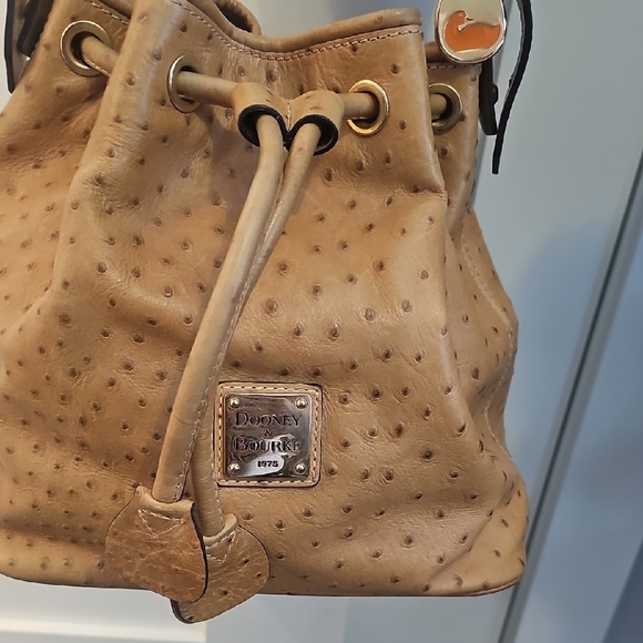 Dooney And Bourke Tan Leather Drawstring Bucket Bag - Picture 2 of 9